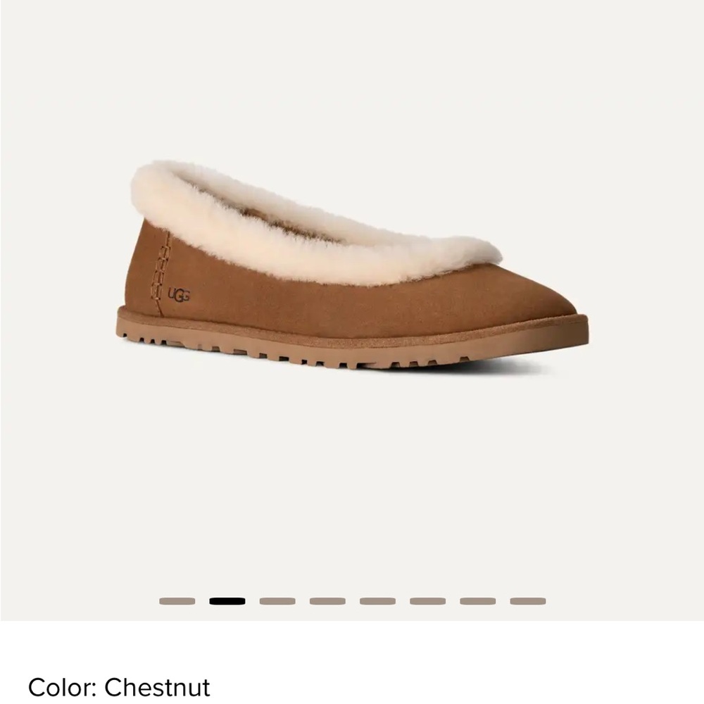 UGG Women's Tan flats